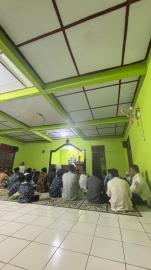 Safari Tarawih Pemerintah Kalurahan Pengkol di Masjid Shirotul Jannah Padukuhan Glompong